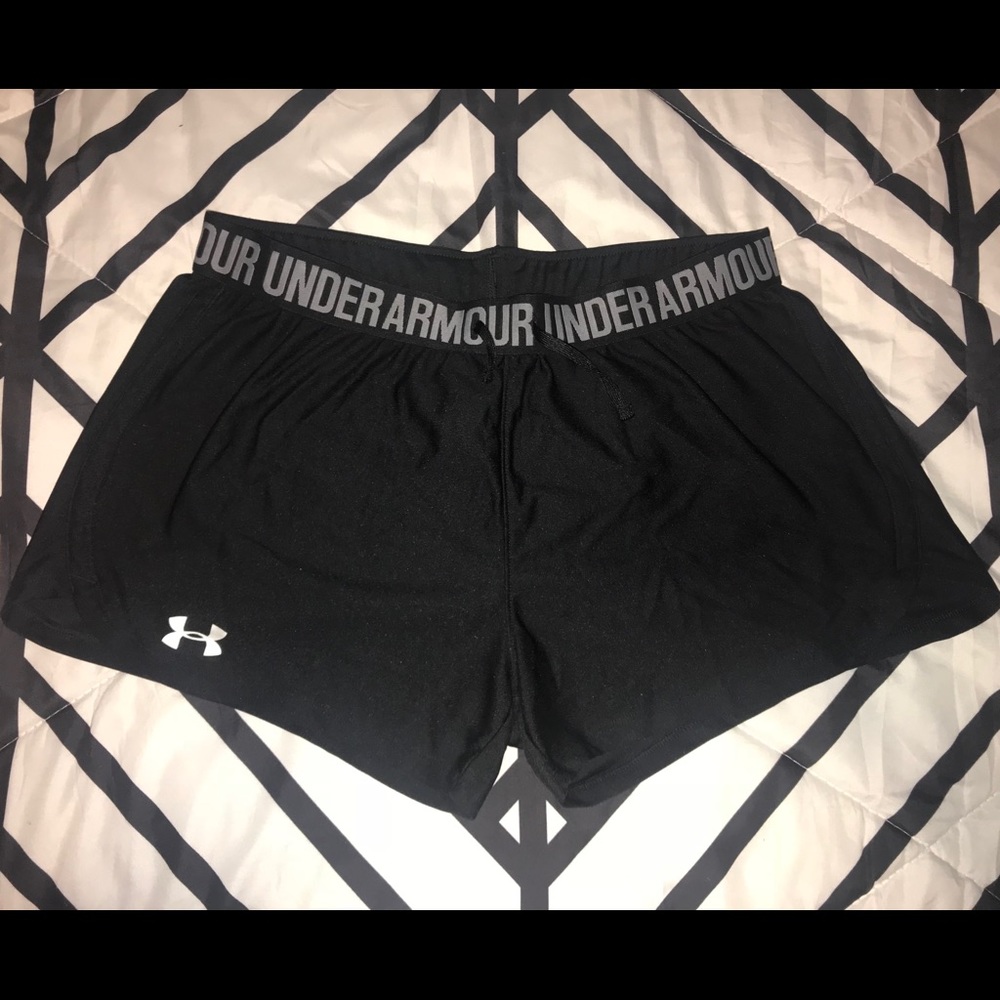 Women’s Under Armor Heat Gear Shorts